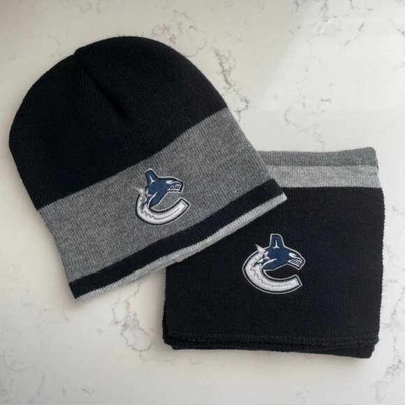 NHL Vancouver Canuck Logo Acrylic Knit Toque + Scarf Set (2 pce) Blk Gray OS - Picture 1 of 8